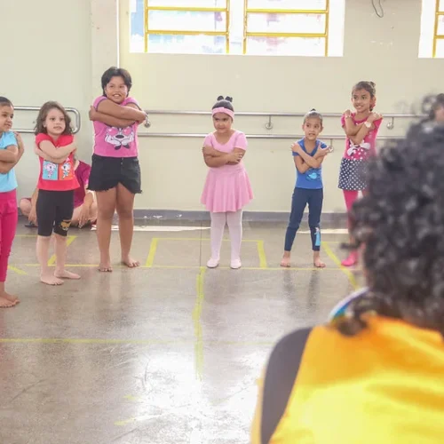 Manaus abre mais de 300 vagas gratuitas para cursos de artes, música, teatro e balé