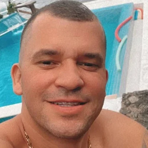 Sargento da PM é executado com 23 tiros ao chegar em casa no Rio de Janeiro