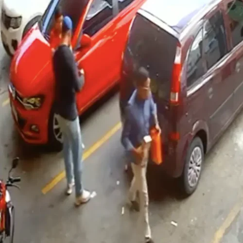 Câmeras flagram dupla suspeita de assalto no bairro Santa Etelvina, em Manaus