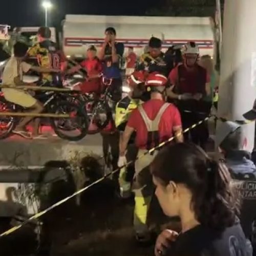 Corpo de mulher é encontrado em área alagada no bairro Crespo, em Manaus