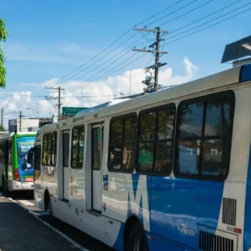 Rodoviários ameaçam parar 70% dos ônibus de Manaus nesta quinta-feira