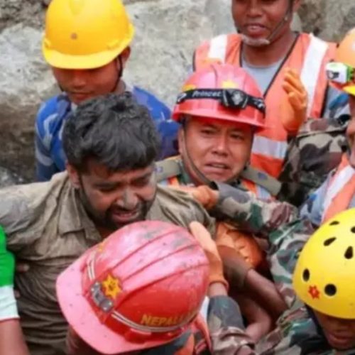 Milagre no Nepal: dois trabalhadores são resgatados vivos nove dias após tragédia